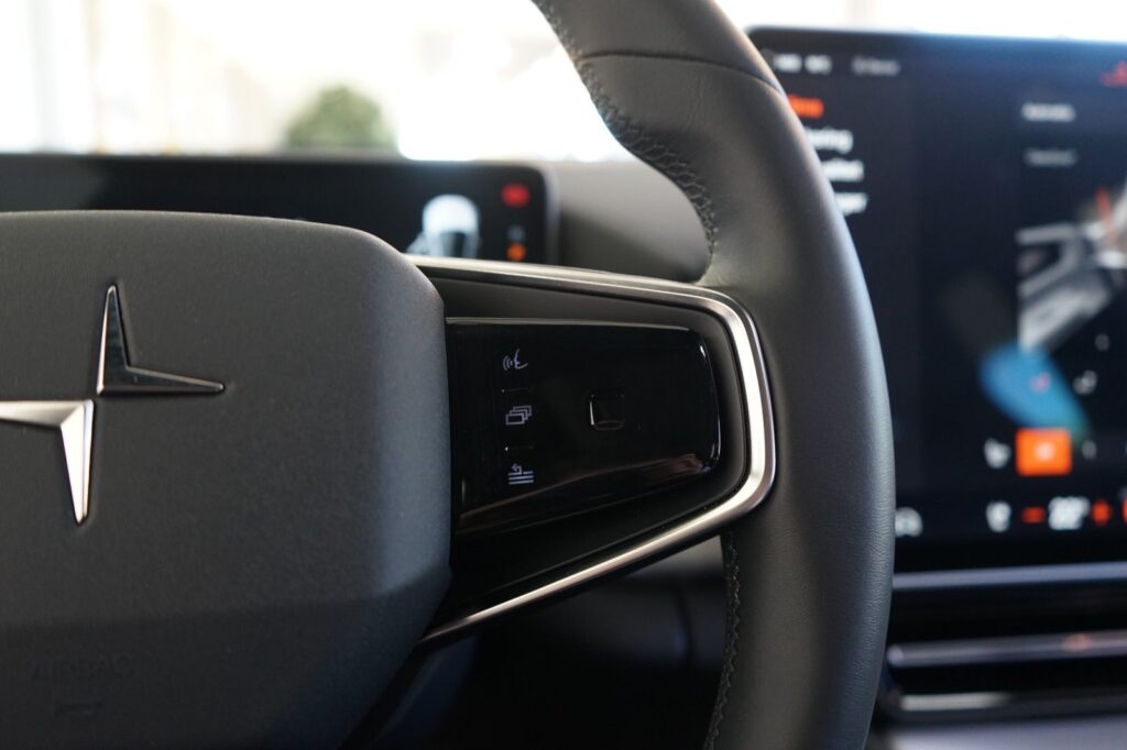 Polestar 4